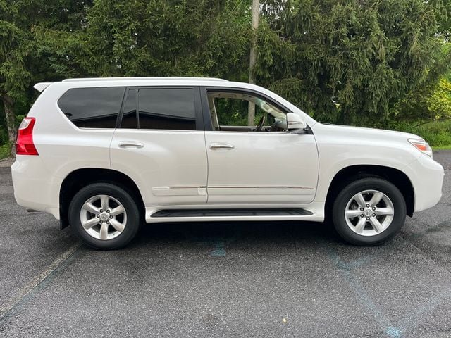 2013 Lexus GX 460 RUST FREE Fully Serviced and Detailed 100 Photos - 23041707 - 1