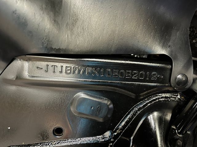 2013 Lexus GX 460 RUST FREE Fully Serviced and Detailed 100 Photos - 23041707 - 29
