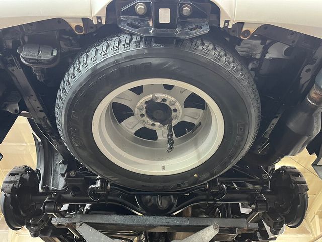 2013 Lexus GX 460 RUST FREE Fully Serviced and Detailed 100 Photos - 23041707 - 36
