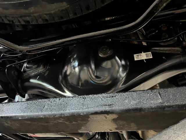 2013 Lexus GX 460 RUST FREE Fully Serviced and Detailed 100 Photos - 23041707 - 37