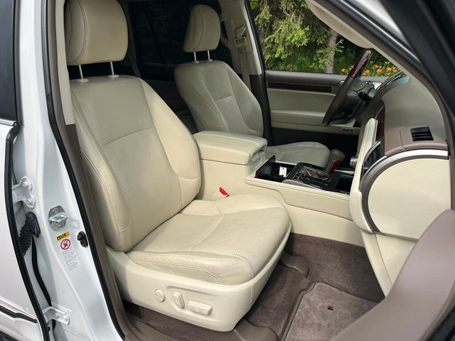 2013 Lexus GX 460 RUST FREE Fully Serviced and Detailed 100 Photos - 23041707 - 53
