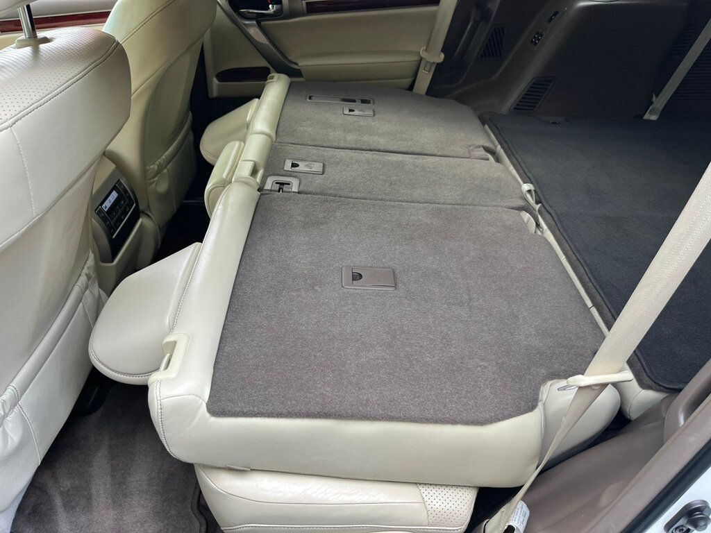 2013 Lexus GX 460 RUST FREE Fully Serviced and Detailed 100 Photos - 23041707 - 60