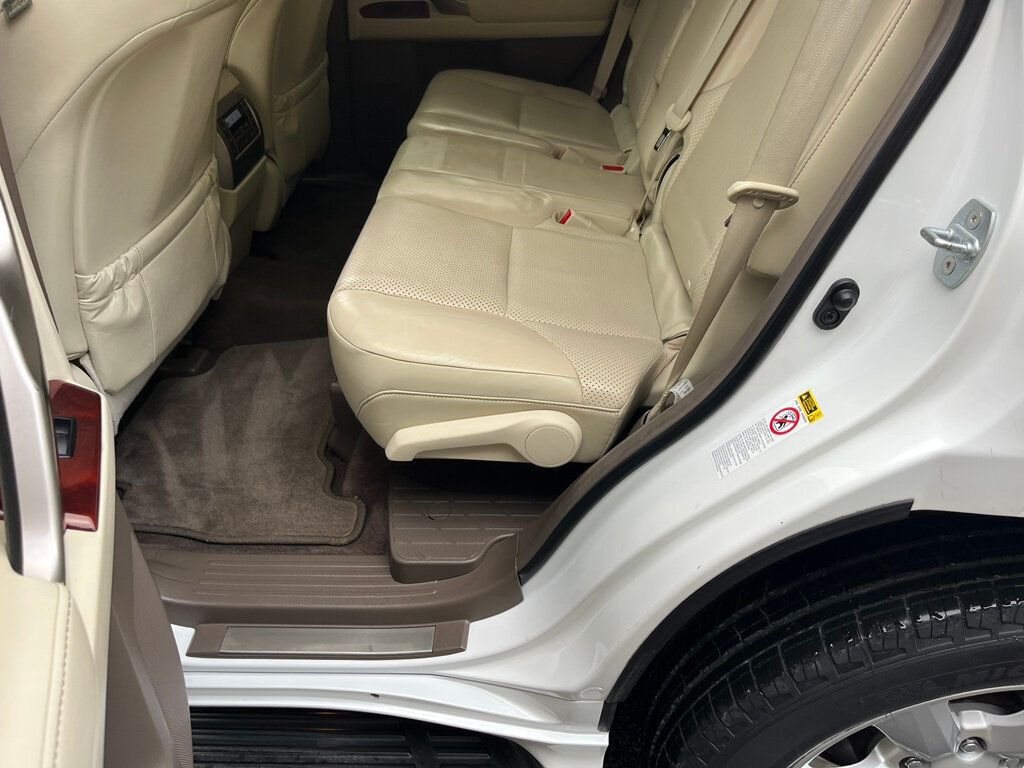 2013 Lexus GX 460 RUST FREE Fully Serviced and Detailed 100 Photos - 23041707 - 63