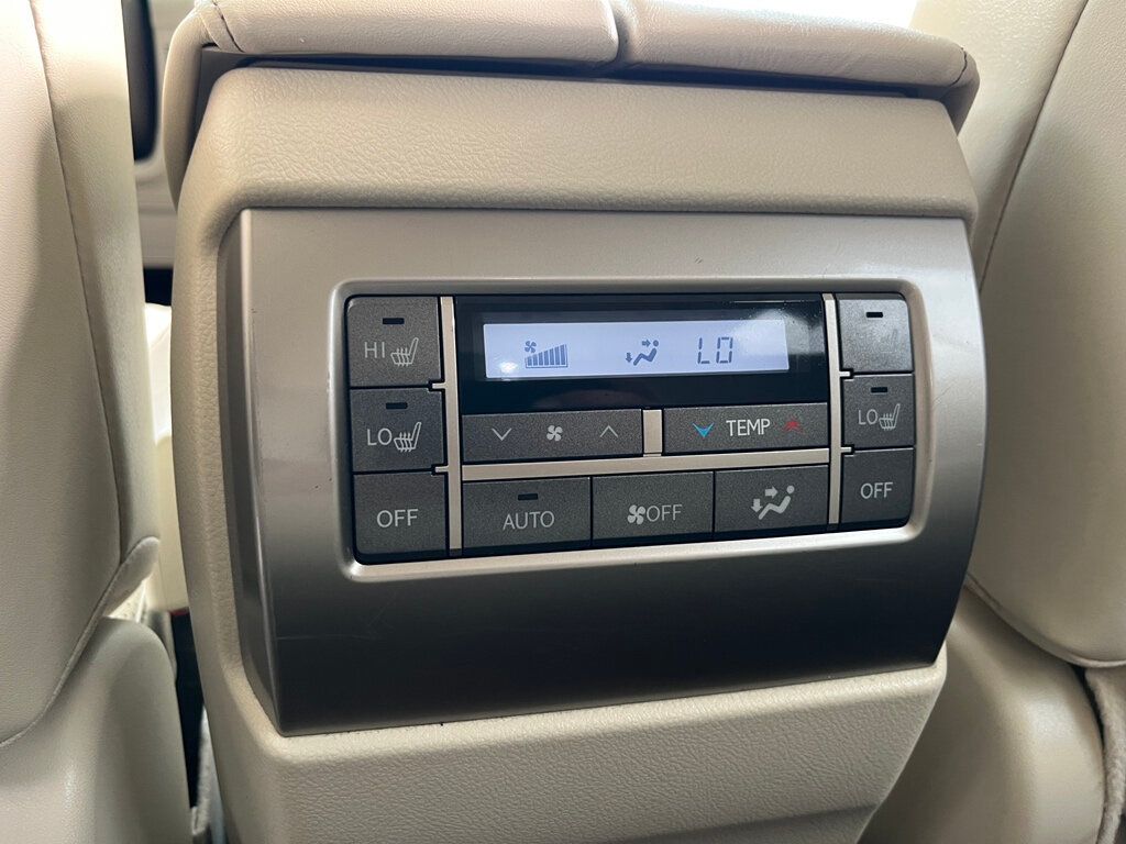 2013 Lexus GX 460 RUST FREE Fully Serviced and Detailed 100 Photos - 23041707 - 80