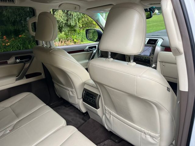 2013 Lexus GX 460 RUST FREE Fully Serviced and Detailed 100 Photos - 23041707 - 83