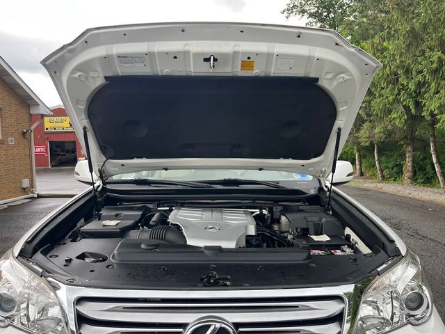 2013 Lexus GX 460 RUST FREE Fully Serviced and Detailed 100 Photos - 23041707 - 89