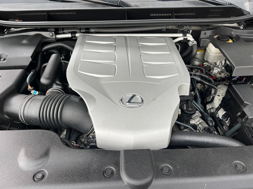 2013 Lexus GX 460 RUST FREE Fully Serviced and Detailed 100 Photos - 23041707 - 93