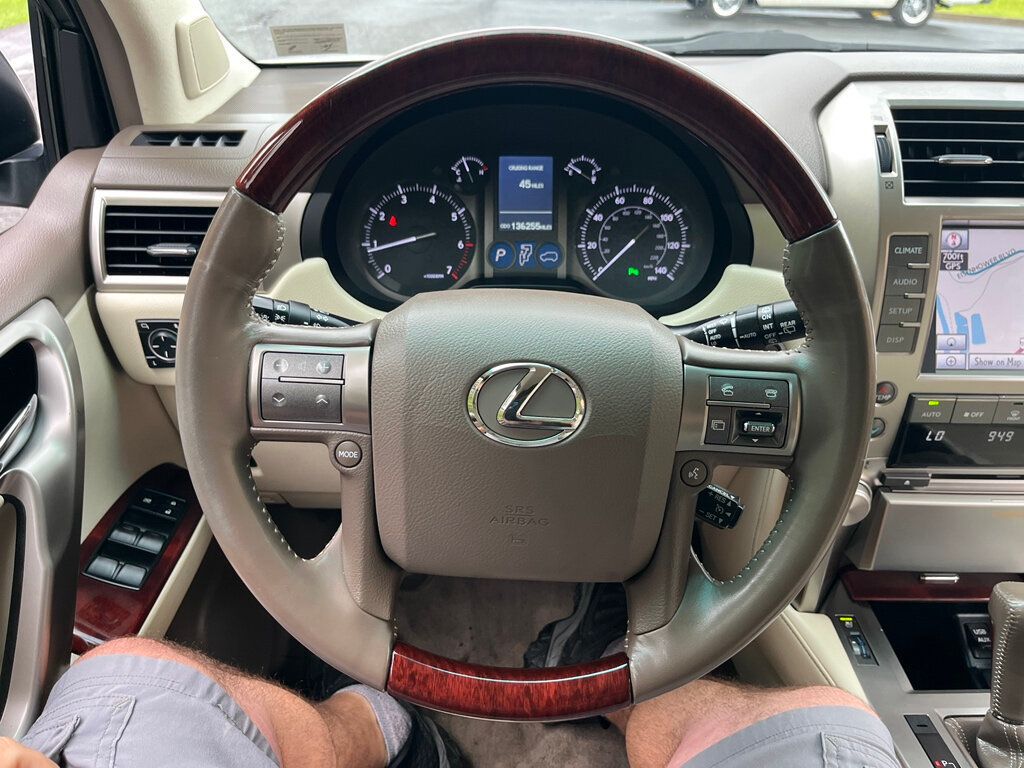 2013 Lexus GX 460 RUST FREE Fully Serviced and Detailed 100 Photos - 23041707 - 97