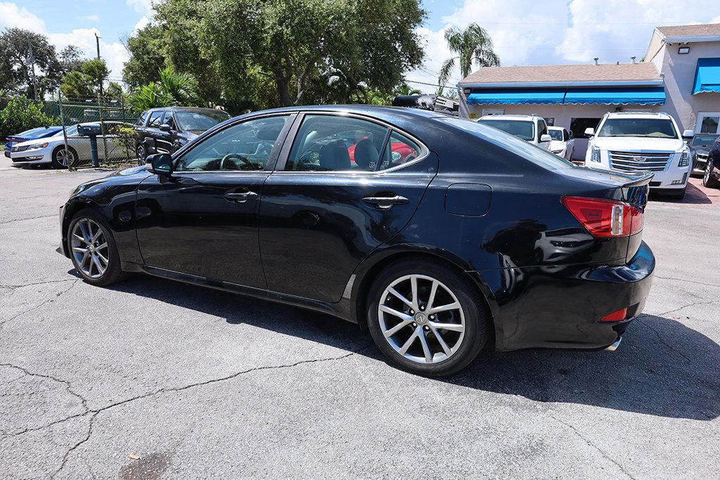 2013 Lexus IS 250 photo 5