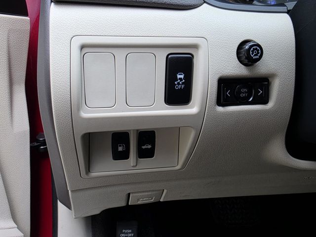 2013 Lexus IS 250 4dr Sport Sedan Automatic RWD - 22952984 - 16