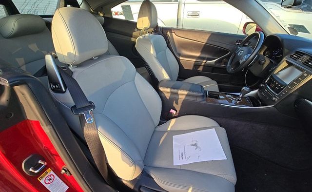 2013 Lexus IS 250C 2dr Convertible Automatic - 23092618 - 6