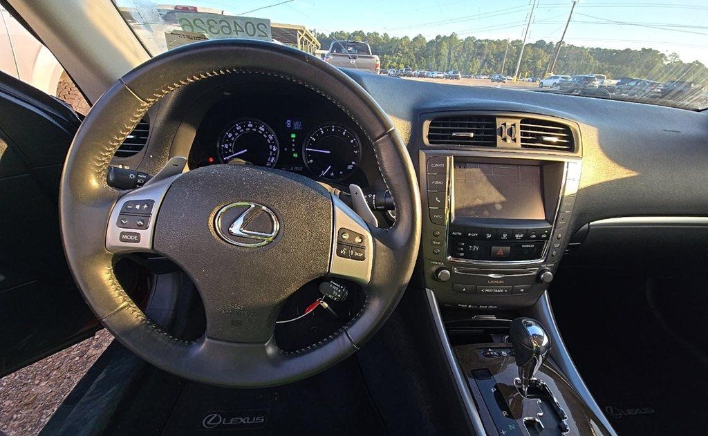 2013 Lexus IS 250C 2dr Convertible Automatic - 23092618 - 8
