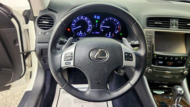 2013 Lexus IS 250C 2dr Convertible Automatic w/ Luxury & Navigation Pkgs - 23052655 - 13
