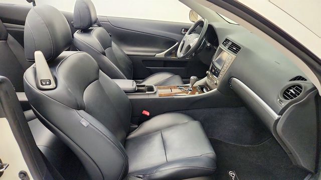 2013 Lexus IS 250C 2dr Convertible Automatic w/ Luxury & Navigation Pkgs - 23052655 - 23