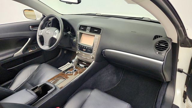 2013 Lexus IS 250C 2dr Convertible Automatic w/ Luxury & Navigation Pkgs - 23052655 - 24