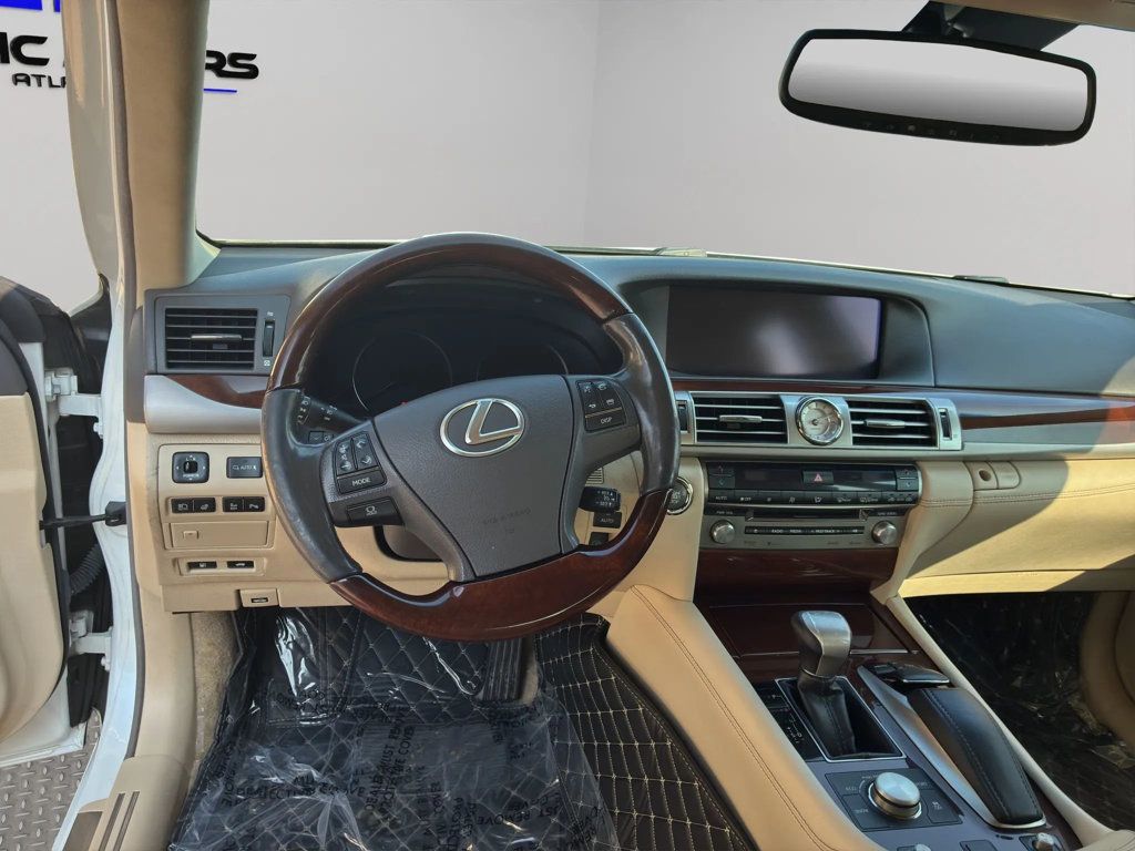 2013 Lexus LS 460 4dr Sedan AWD - 23072099 - 9