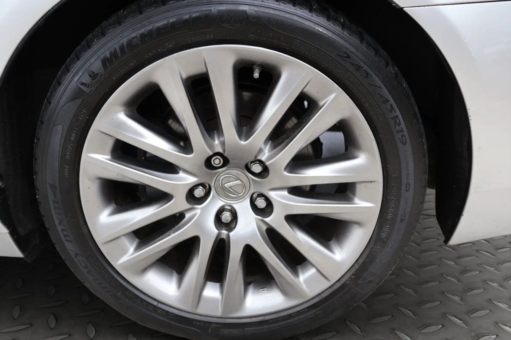 2013 Lexus LS 460 4dr Sedan L RWD - 23017160 - 42