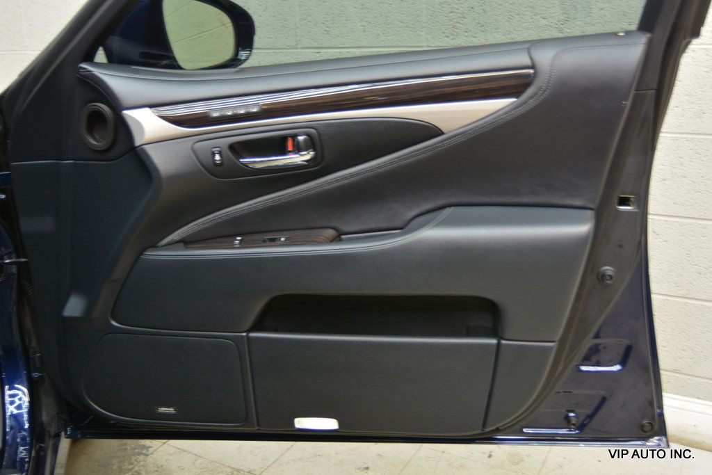 2013 Lexus LS 460 4dr Sedan RWD - 23012512 - 7