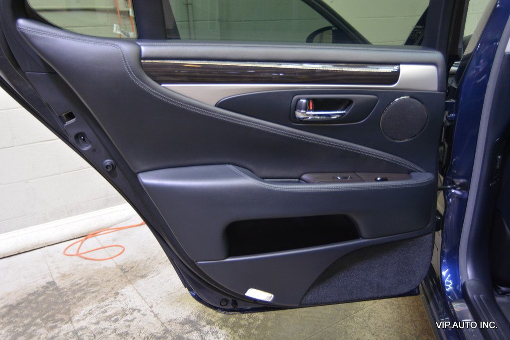 2013 Lexus LS 460 4dr Sedan RWD - 23012512 - 8