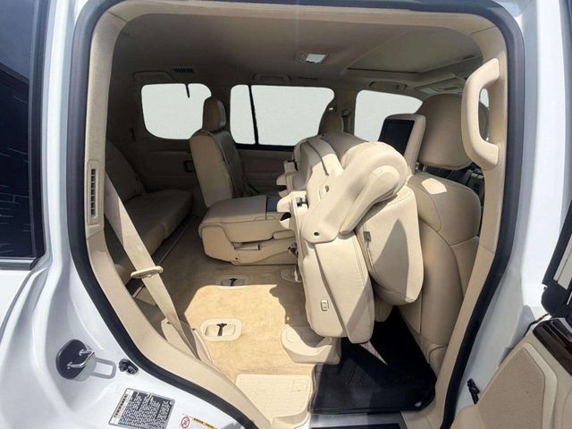 2013 Lexus LX 570 4WD 4dr - 23030931 - 30