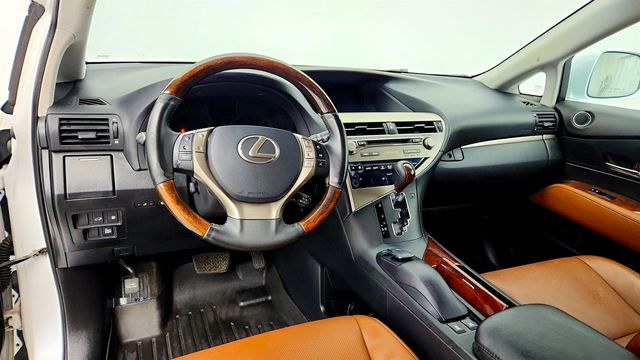 2013 Lexus RX 350 AWD 4dr w/ Navigation, Blind Spot Monitor & Heated/Cooled Seats - 23035133 - 12