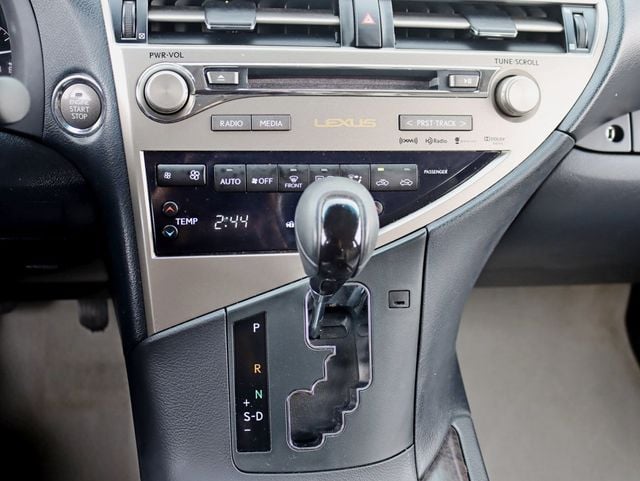 2013 Lexus RX 350 AWD Premium / Navigation Pkg - 22942746 - 17