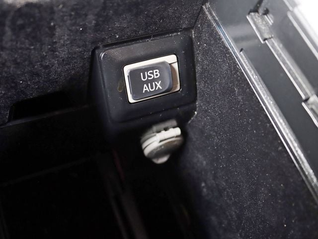 2013 Lexus RX 350 AWD Premium / Navigation Pkg - 22942746 - 19