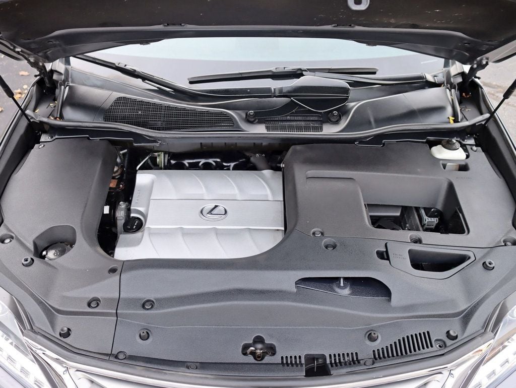 2013 Lexus RX 350 AWD Premium / Navigation Pkg - 22942746 - 32