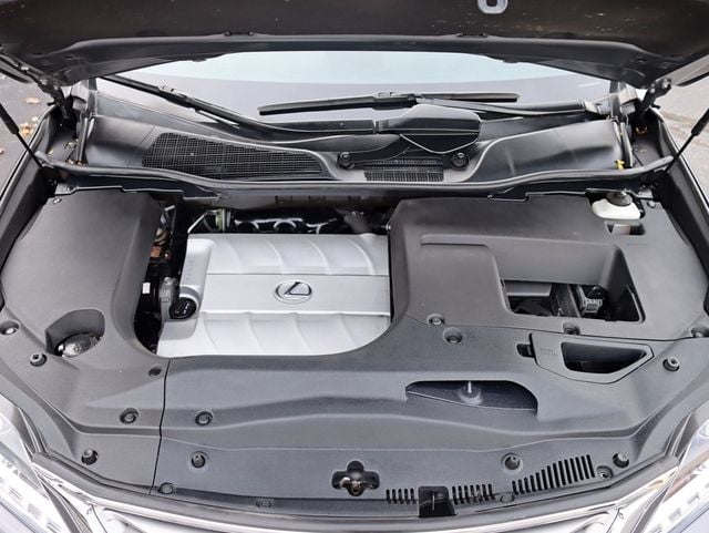 2013 Lexus RX 350 AWD Premium / Navigation Pkg - 22942746 - 32