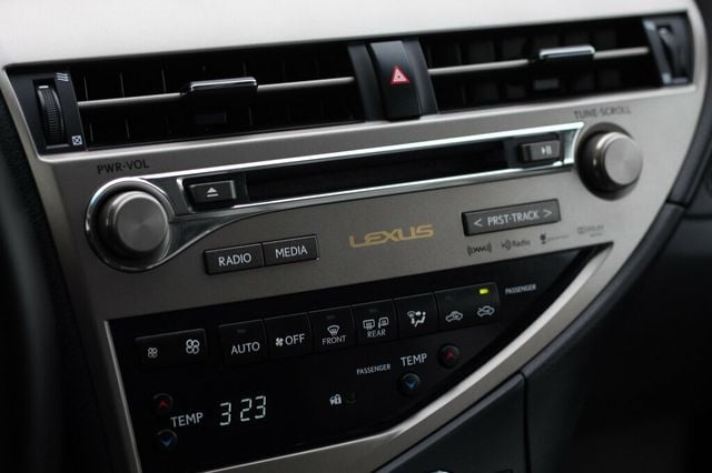 2013 Lexus RX 350 AWD RX350 W/ PREMIUM/COMFORT PACKAGES, NAVIGATION, PREMIUM AUDIO - 22946102 - 14