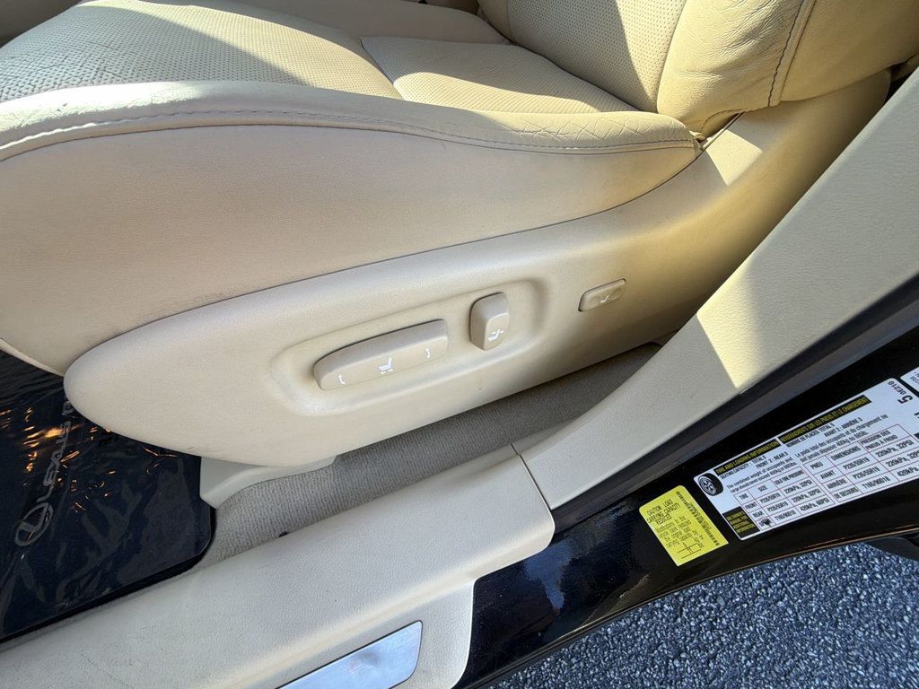 Lexus RX photo 13