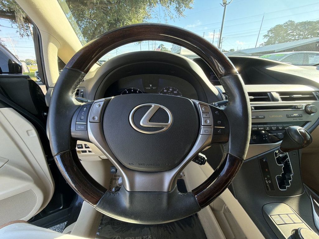 Lexus RX photo 15