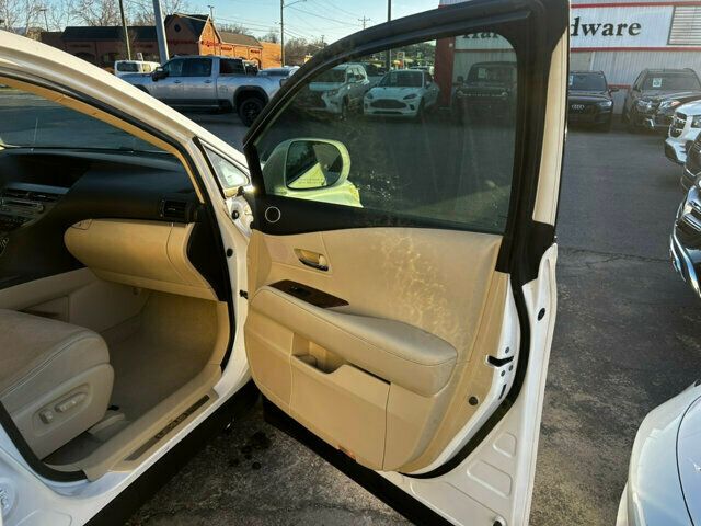 2013 Lexus RX 350 Local Trade/Heated&Cooled Seats/Blind Spot Monitor/NAV/Rear Cam - 22965614 - 19