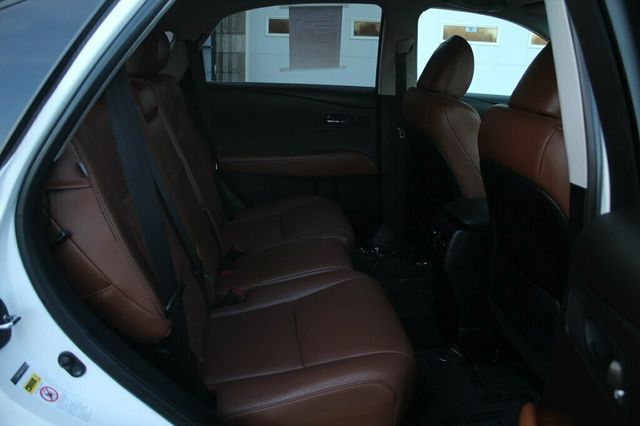 2013 Lexus RX 350 NAVIGATION, MOONROOF, W/NEW BRAKE SERVICE - 22972658 - 9
