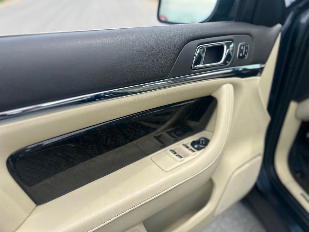 2013 Lincoln MKS 4dr Sedan 3.7L AWD - 22835103 - 17