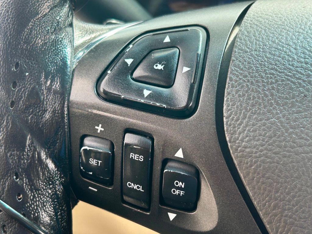 2013 Lincoln MKS 4dr Sedan 3.7L AWD - 22835103 - 21