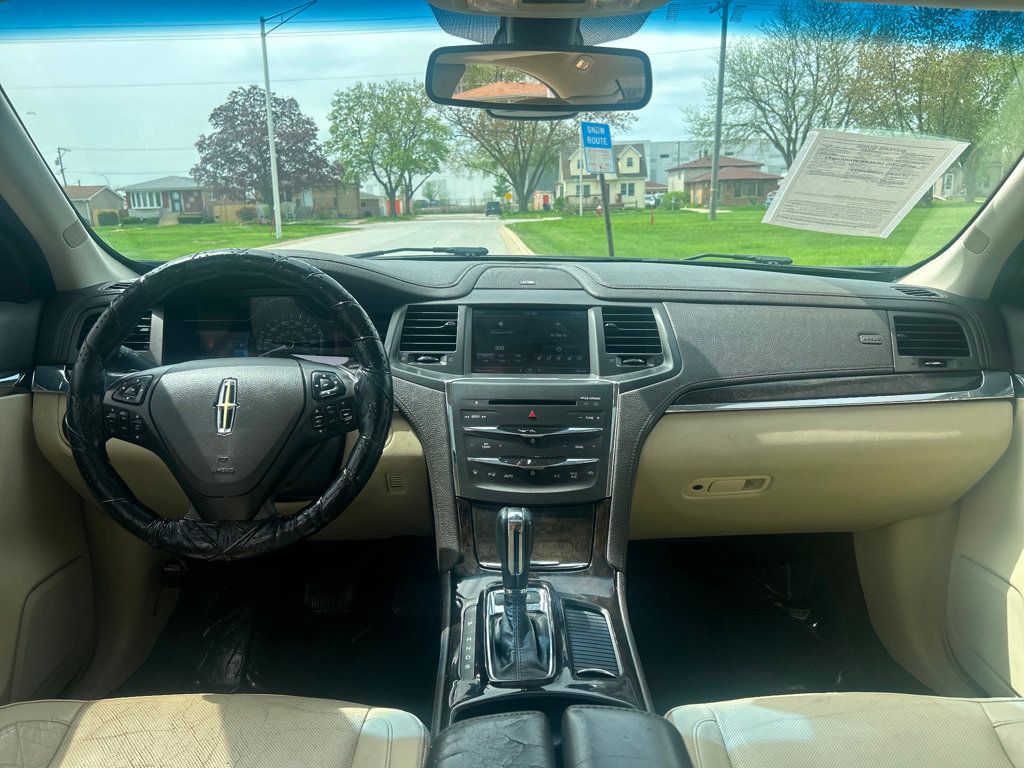 2013 Lincoln MKS 4dr Sedan 3.7L AWD - 22835103 - 25