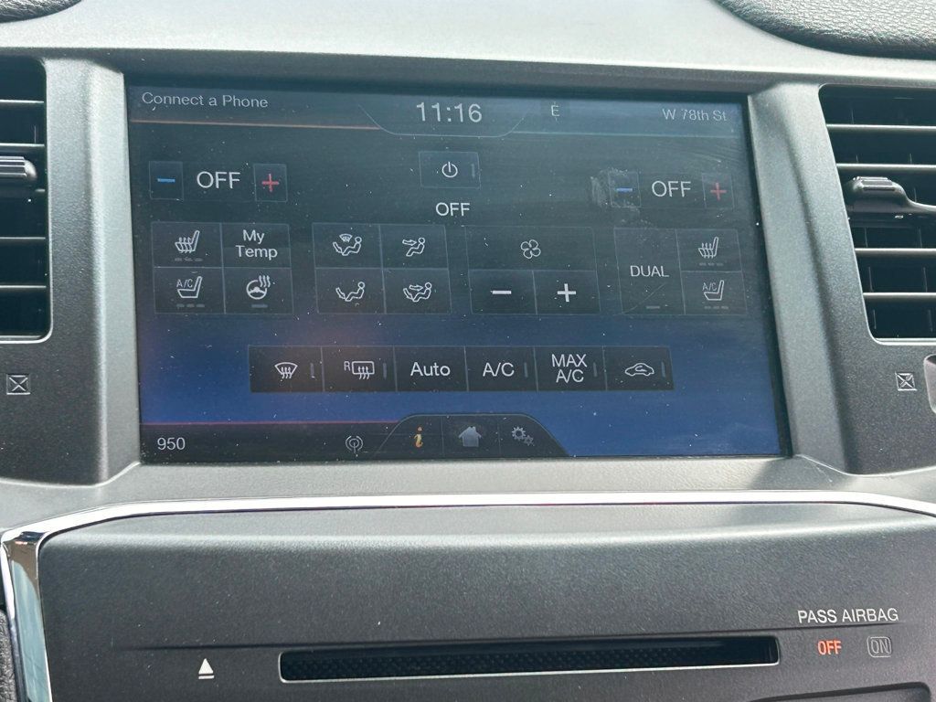 2013 Lincoln MKS 4dr Sedan 3.7L AWD - 22835103 - 27