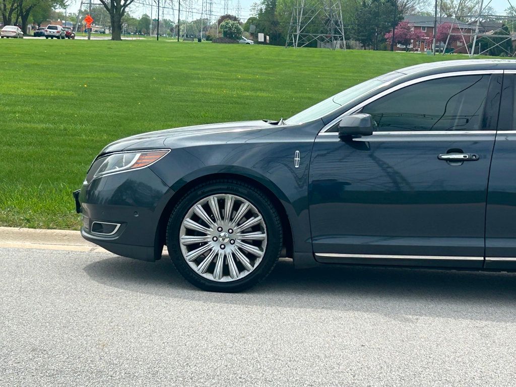 2013 Lincoln MKS 4dr Sedan 3.7L AWD - 22835103 - 4