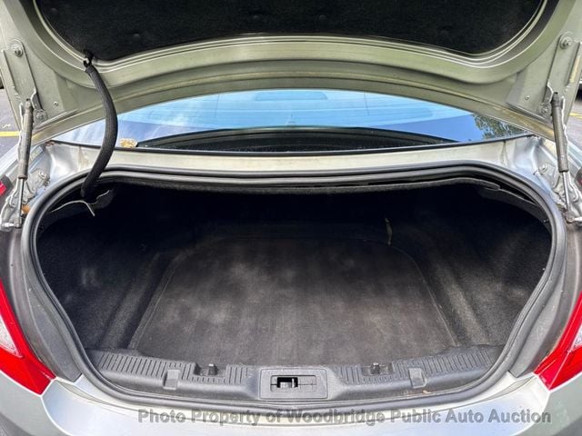 2013 Lincoln MKS 4dr Sedan 3.7L AWD - 22926442 - 19
