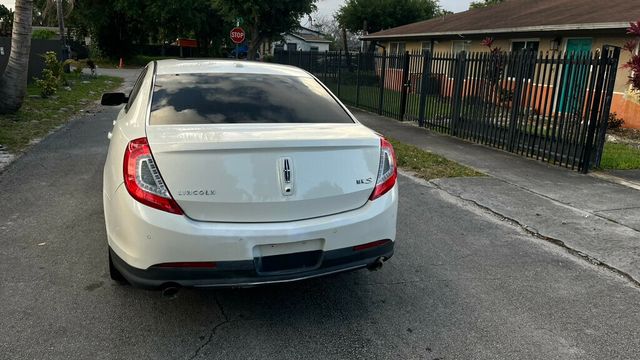 2013 Lincoln MKS 4dr Sedan 3.7L FWD - 22818459 - 5