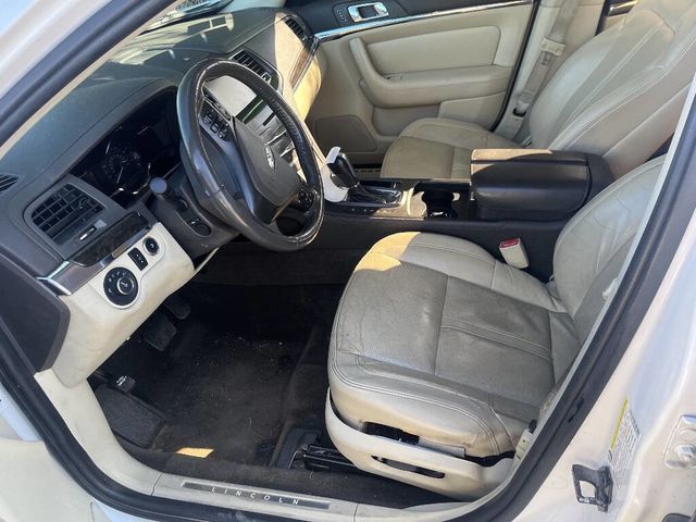 2013 Lincoln MKS 4dr Sedan 3.7L FWD - 22982707 - 2