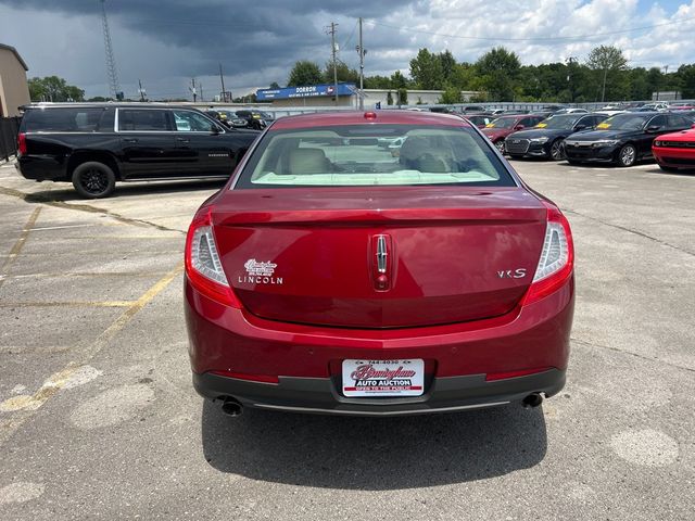 2013 Lincoln MKS 4dr Sedan 3.7L FWD - 23052140 - 4