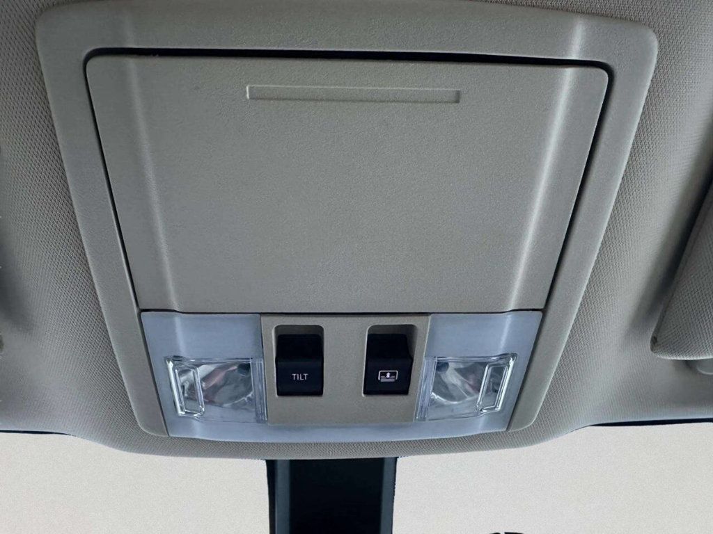 2013 Lincoln MKT 4dr Wagon 3.5L AWD EcoBoost - 22979512 - 34