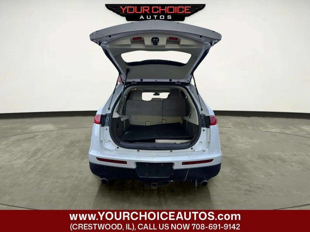 2013 Lincoln MKT 4dr Wagon 3.5L AWD EcoBoost - 23052492 - 9