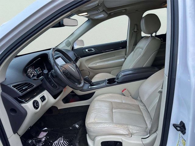 2013 Lincoln MKT 4dr Wagon 3.5L AWD EcoBoost - 23052492 - 15