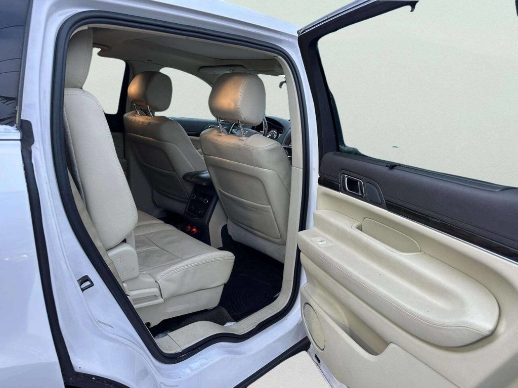 2013 Lincoln MKT 4dr Wagon 3.5L AWD EcoBoost - 23052492 - 18
