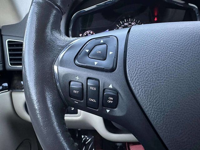 2013 Lincoln MKT 4dr Wagon 3.5L AWD EcoBoost - 23052492 - 25