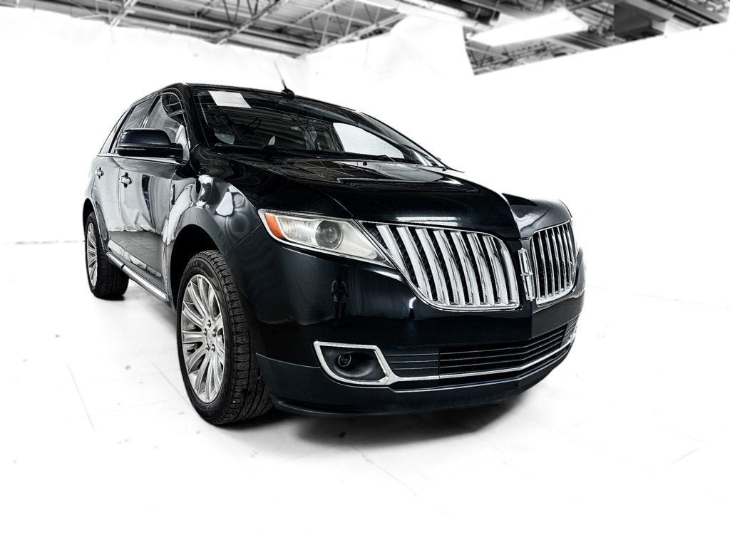 2013 Lincoln MKX Base photo 8