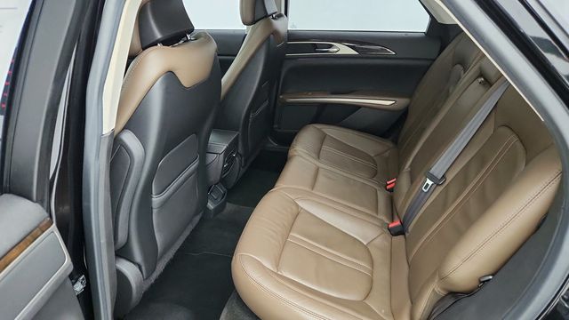 2013 Lincoln MKZ 4dr Sedan AWD with Power Moonroof, Equipment 101A & 19'' Wheels - 22951244 - 20